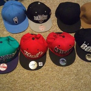 Fitted hats and Snap backs